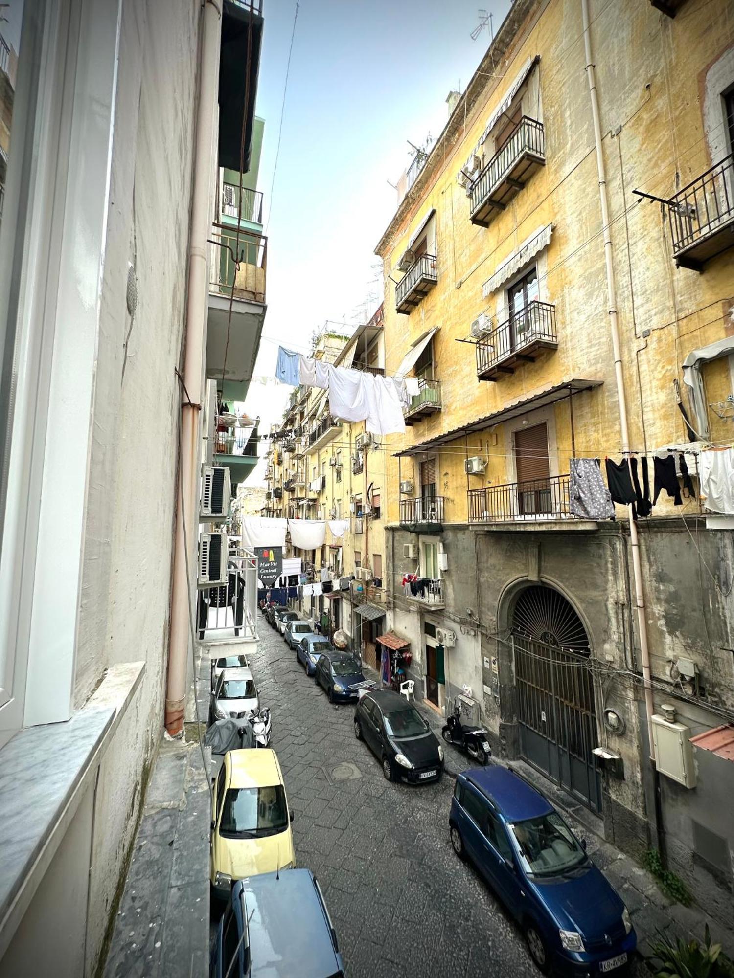 Marvit Central Luxury Naples Luaran gambar