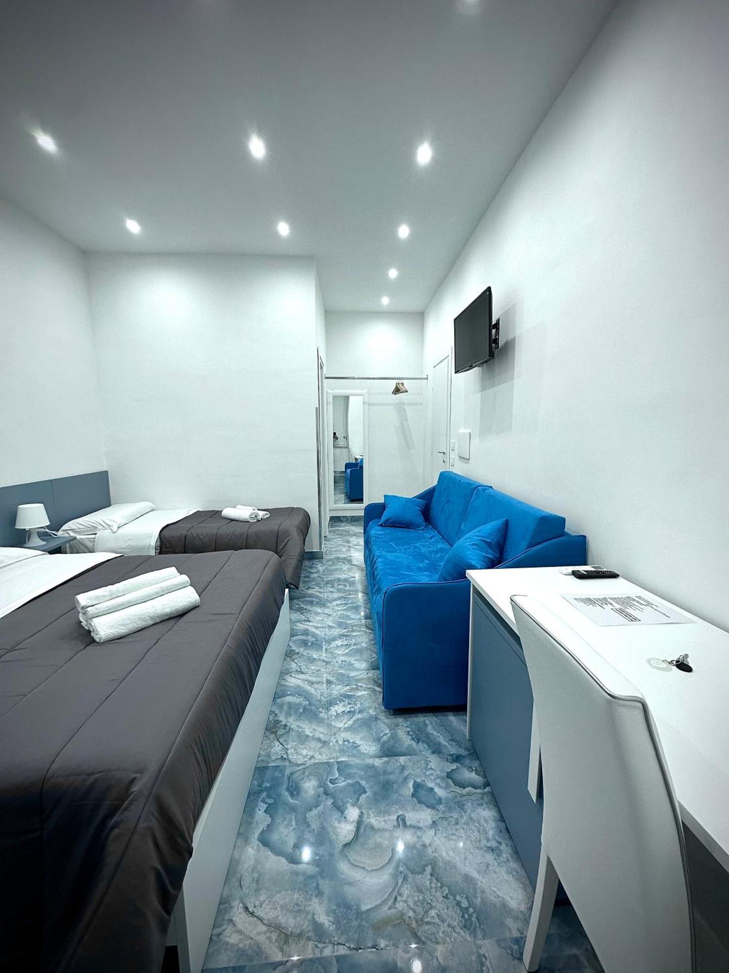 Marvit Central Luxury Naples Luaran gambar