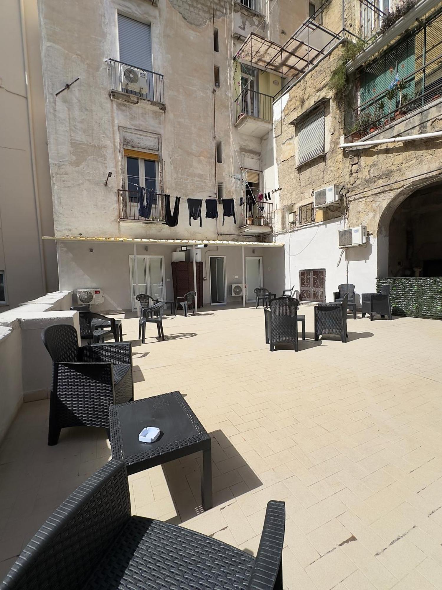 Marvit Central Luxury Naples Luaran gambar